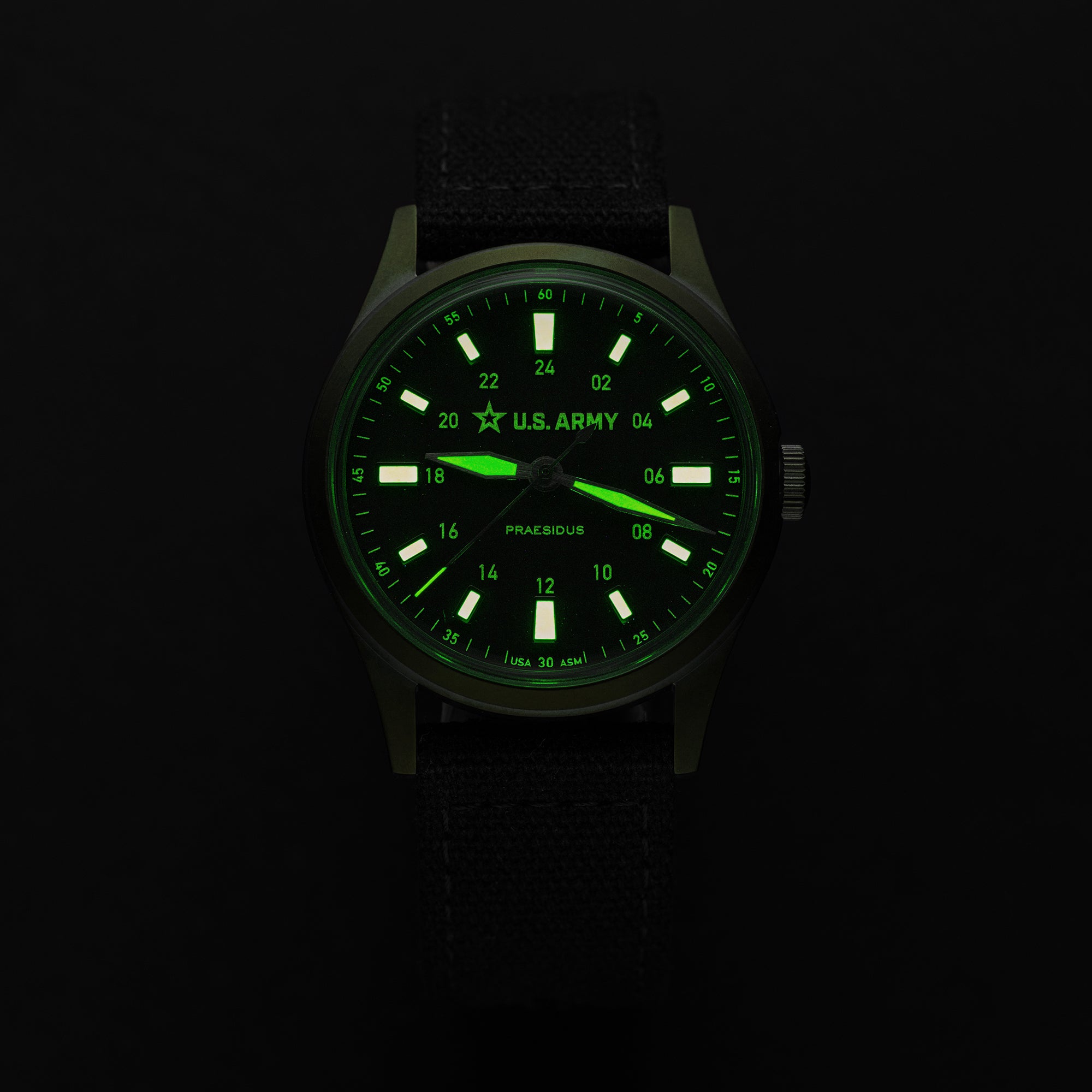 FIELD U.S. Army Steel White Quartz