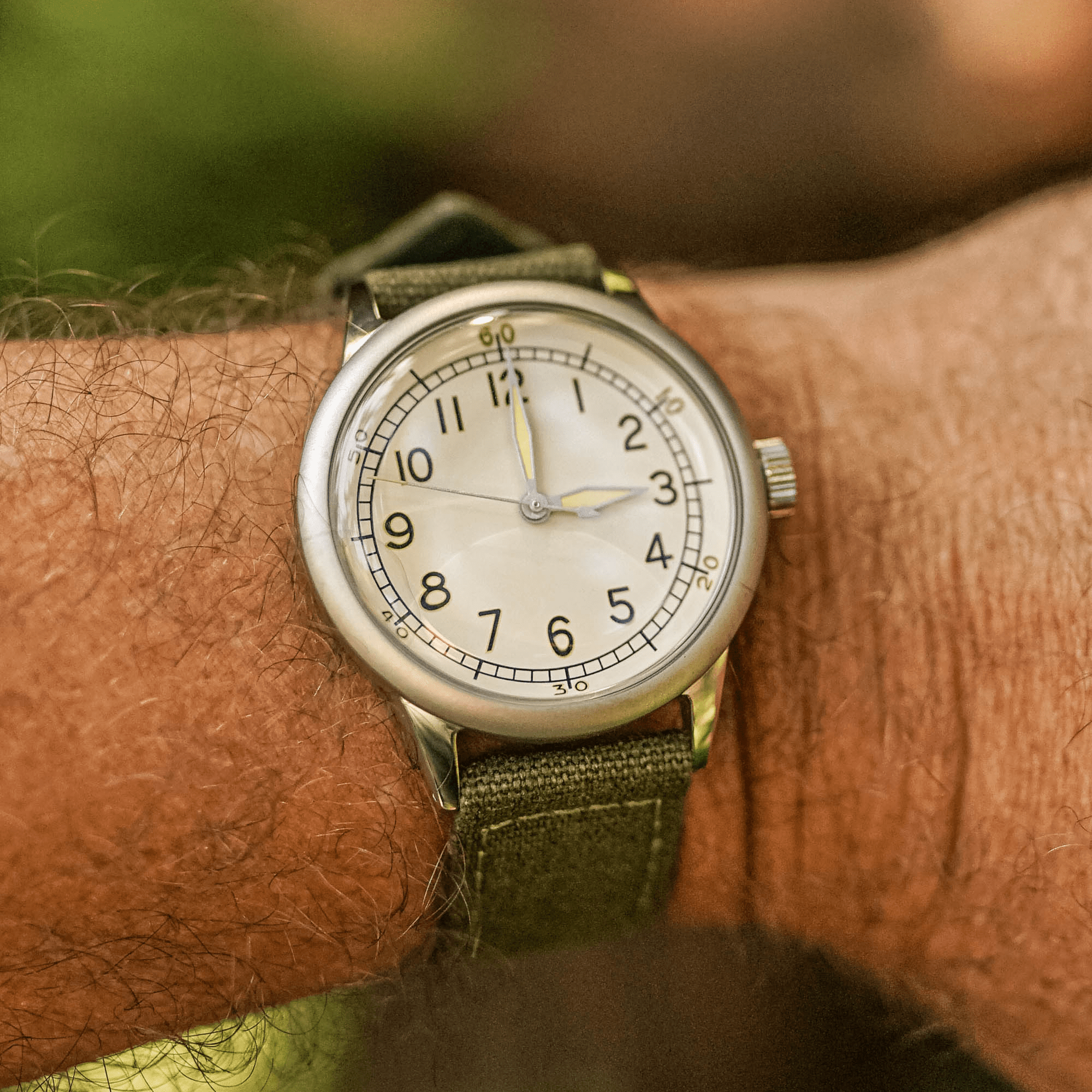 Spec 2 Ameriquartz - White Patina Canvas - Praesidus