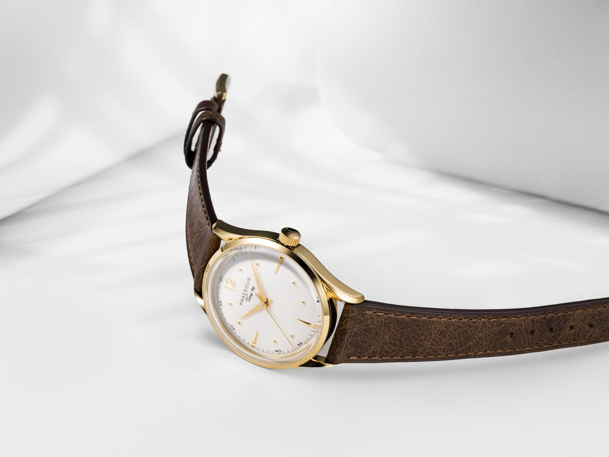 Victory Watch - White Dove - Praesidus