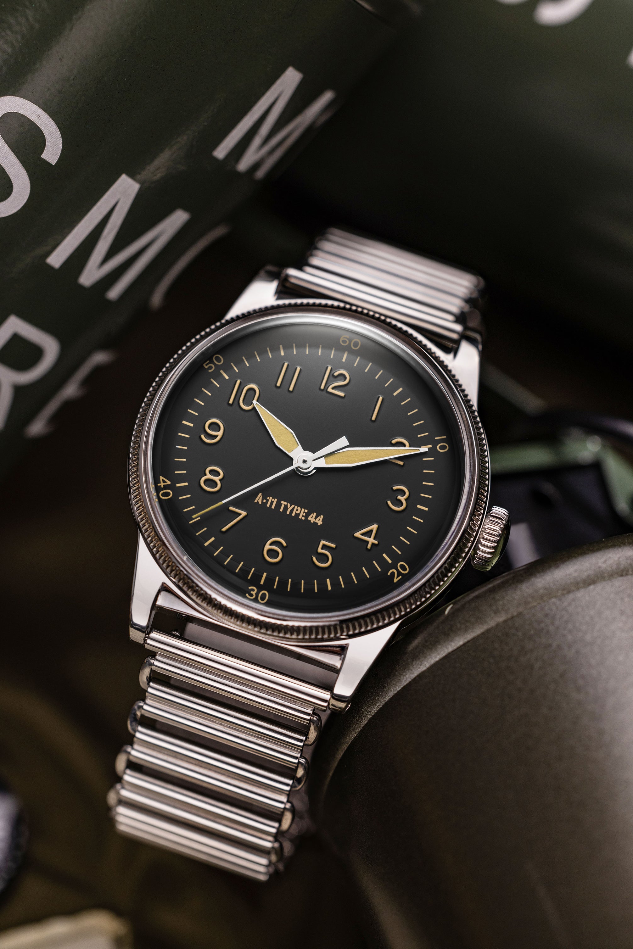 Praesidus x T.W.O. A-11 Type 44