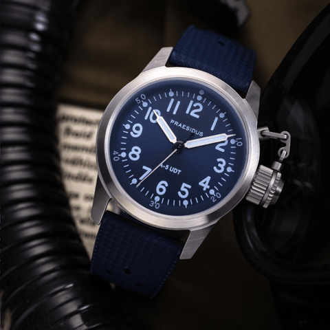A - 5 UDT - Blue Sunray - Praesidus